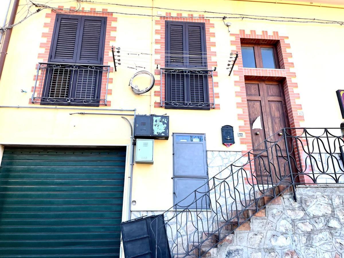 Enza'S Home Taormina Luaran gambar